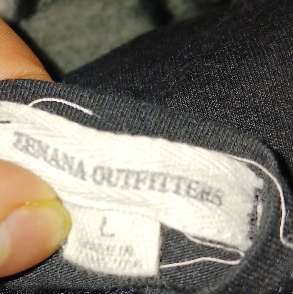 Shirt - Picture 4 of 6